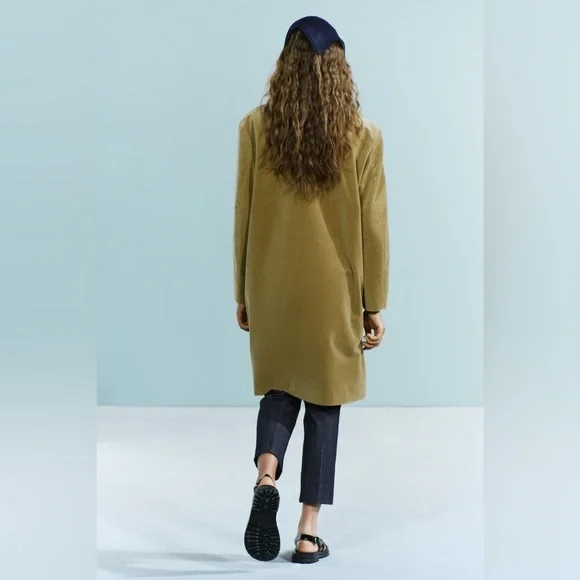 ZARA VELVET COAT ZW COLLECTION - Picture 3 of 16